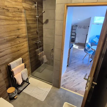 Apartamento Intermo Górna 7