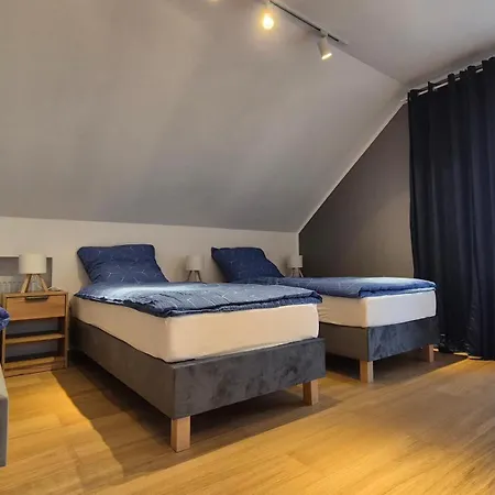 Intermo Górna 7 Apartamento